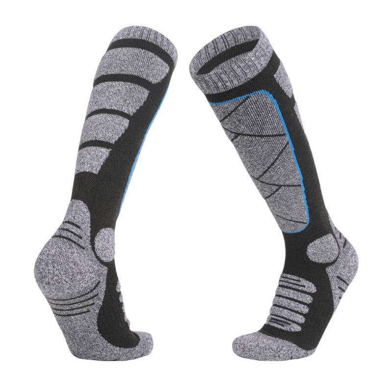 Thick ski socks for long-sleeved sports